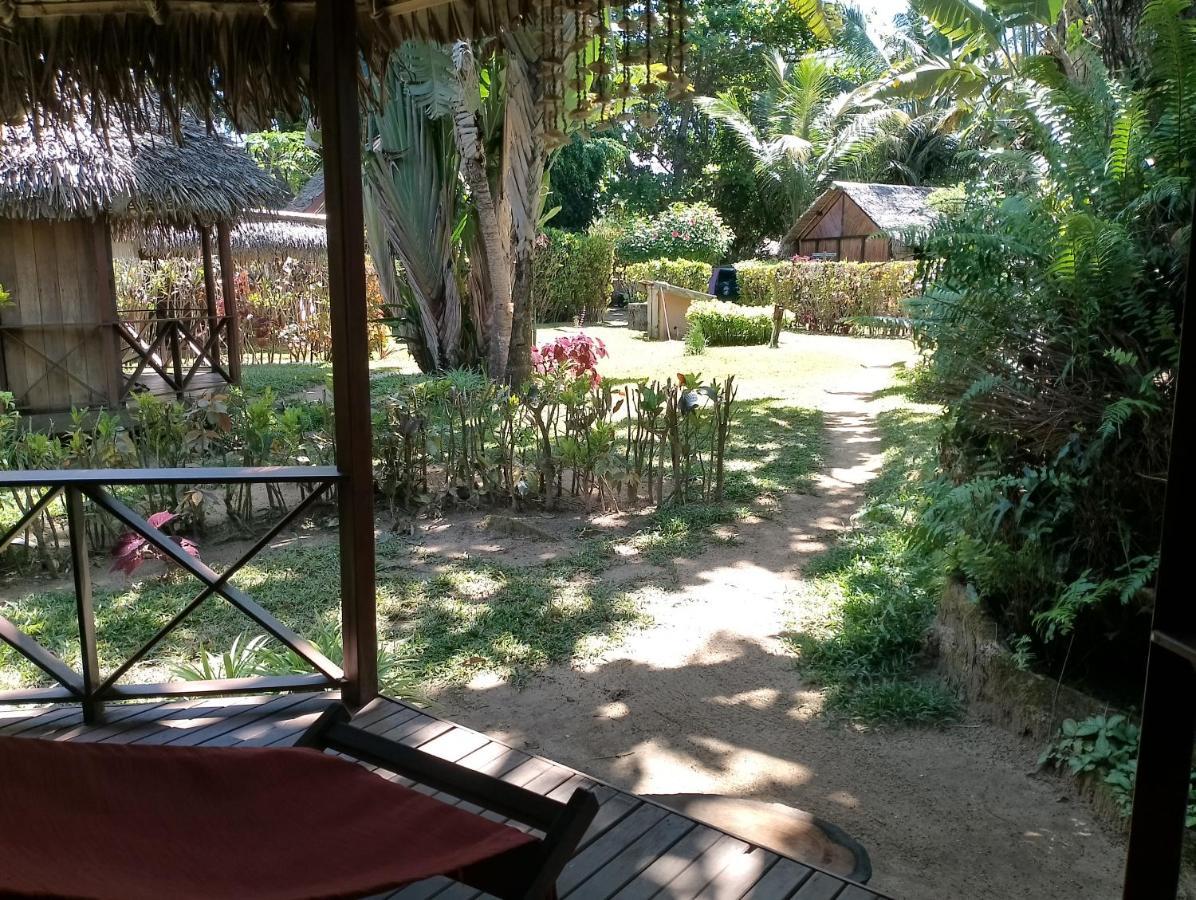 サント・マリー島 Chez Nath Bed & Breakfast エクステリア 写真